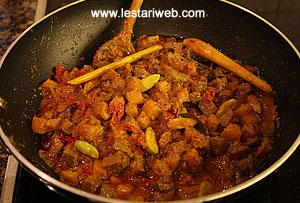 Masak Sambal Goreng