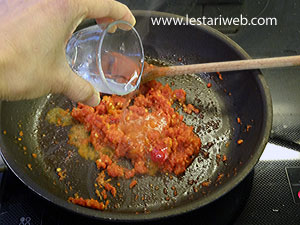 Air Untuk Sambal Tumis