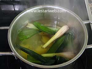 Air Untuk Wedang Cemue