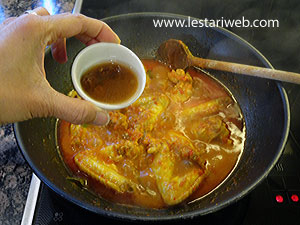 Asam Asem Asem Ayam