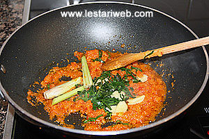 Bumbu Tumis Lalampa