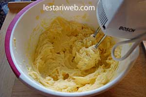 Kue Kering Step 2