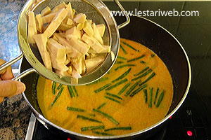 Nangka Disayur Kuah Pedas