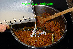 Santan Untuk Kelapa Kering