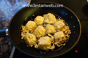 Tahu Isi digoreng kering