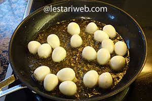 telur puyuh rebus digoreng